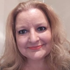 Meet your Posher, Deanza